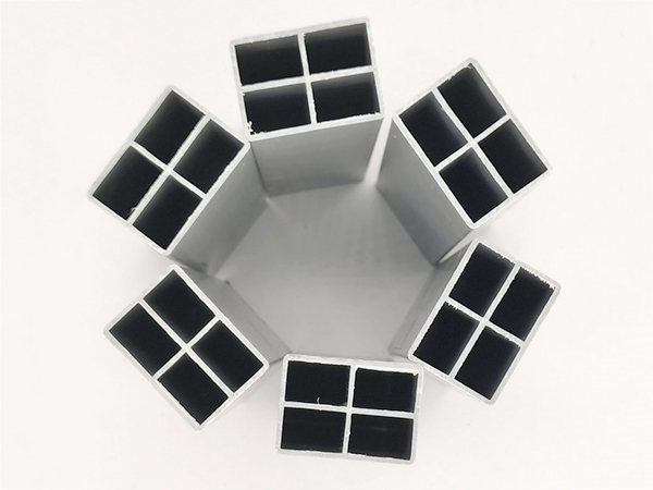 塑料型材再生(sheng)材質與再生橡(xiang)膠的區别？